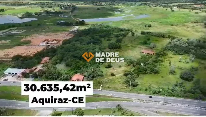Terreno em Aquiraz com 30.645,00m²