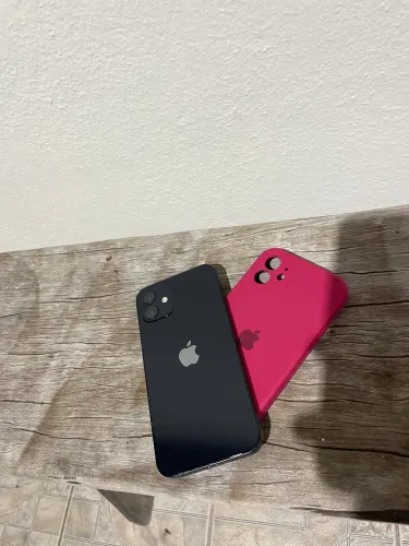 iPhone 12