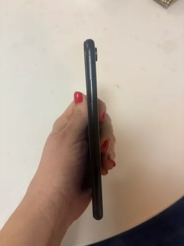 Celular iPhone XR sem avarias