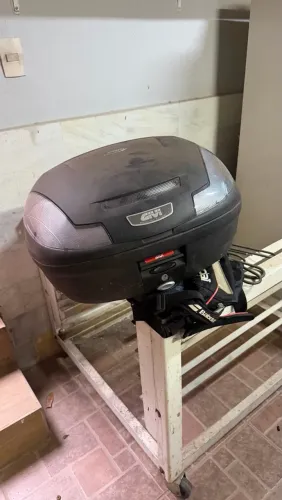Baú/Bauleto GIVI E450 Simply II - 45 Litros - 2 Capacetes