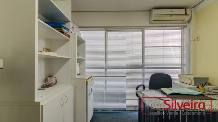 SALA COMERCIAL NA CRISTOVÃO COLOMBO PARA VENDA