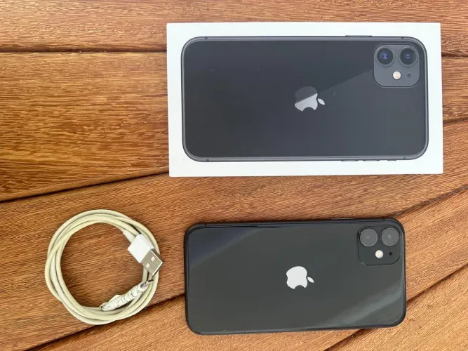 iPhone 11 - 128gb