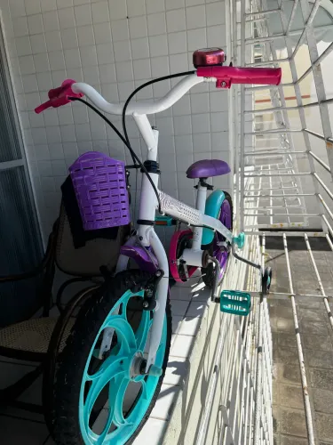 Bicicleta Seminova Caloi Ceci Aro 16