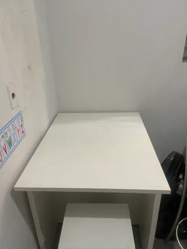 Bancada pra fazer unha dos pés