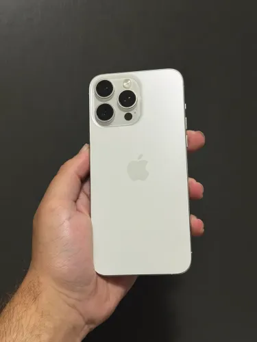 iPhone 15 pro Max branco 256 GB Garantia 6 meses