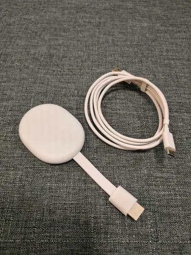 Google Chromecast 4k original com 2 controle e 1 capa (paralelo)