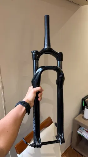 Suspensão rockshox judy ( 100mm/110mm)