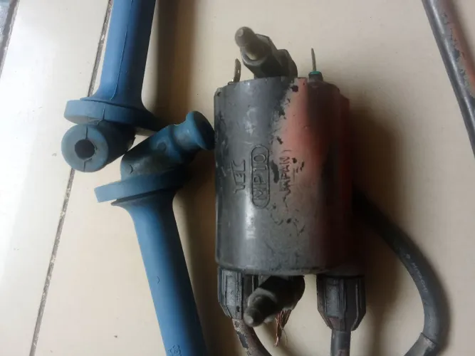 Bobina de faísca da Honda CBR 1100xx