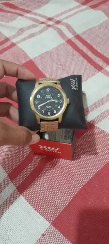 Belo relógio Masculino Completo.Na caixa