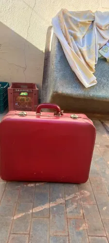 Mala antiga