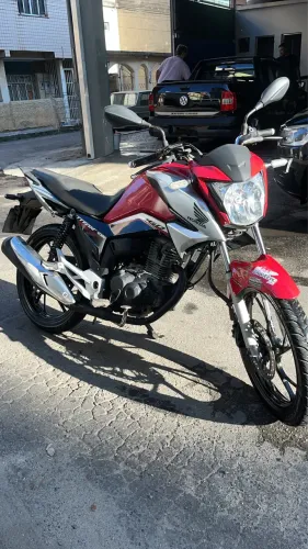 Titan 160 