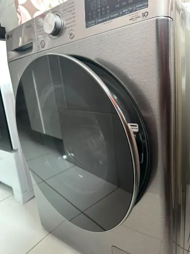 Lava e Seca LG 12kg Smart VC4