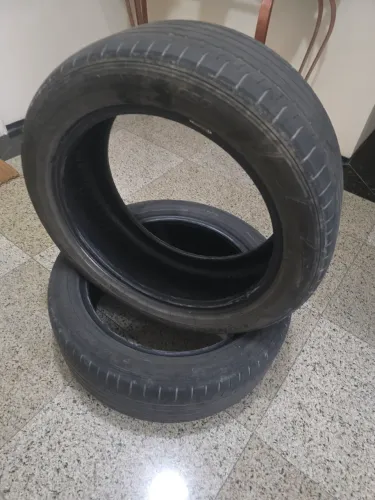 Pneu Dunlop 225/50 R18