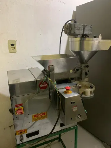 Máquina de salgados 