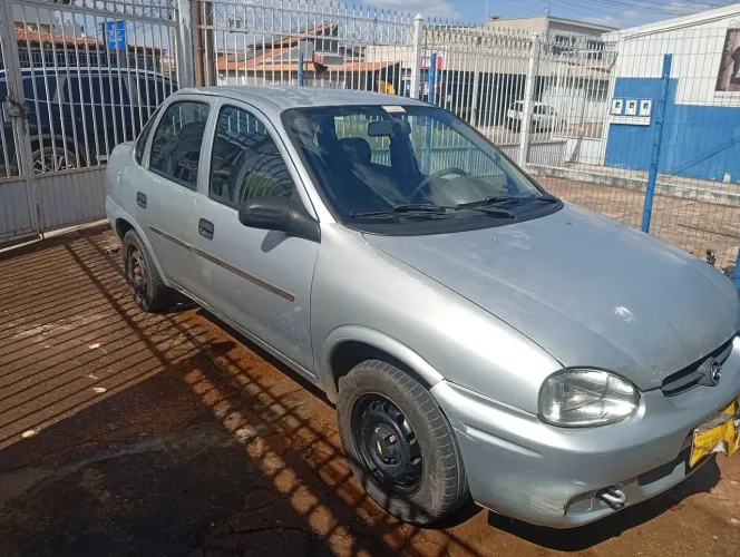 Chevrolet Corsa SED Class.spirit 1.0/1.0 Flexpower (álcool) 2007