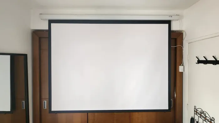 Tela de Projeção 100 polegadas com controle remoto