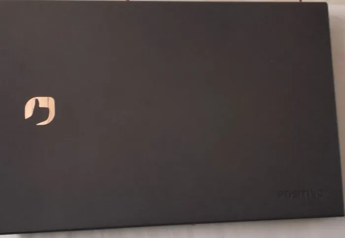 Nootbook positivo vision C14 