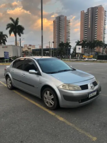 Renault Megane Sedan Dynamique 2.0 16V Mec. 2007