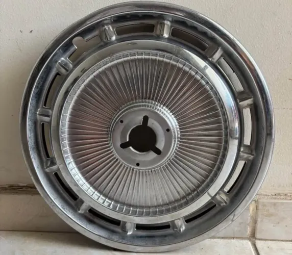 Calota Original Chevrolet Impala SS Antigo 1965/1966