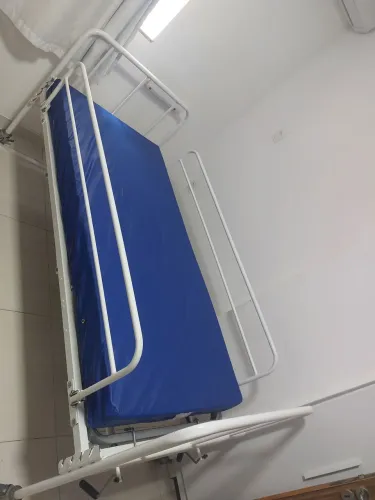 Cama hospitalar