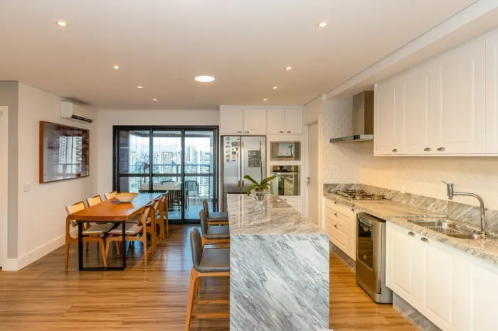 Apartamento para venda em Brooklin com 2 quartos, sendo 2 suítes, 106m²