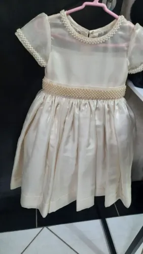 Vestido branco especial infantil