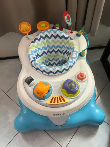 Andador infantil cosco