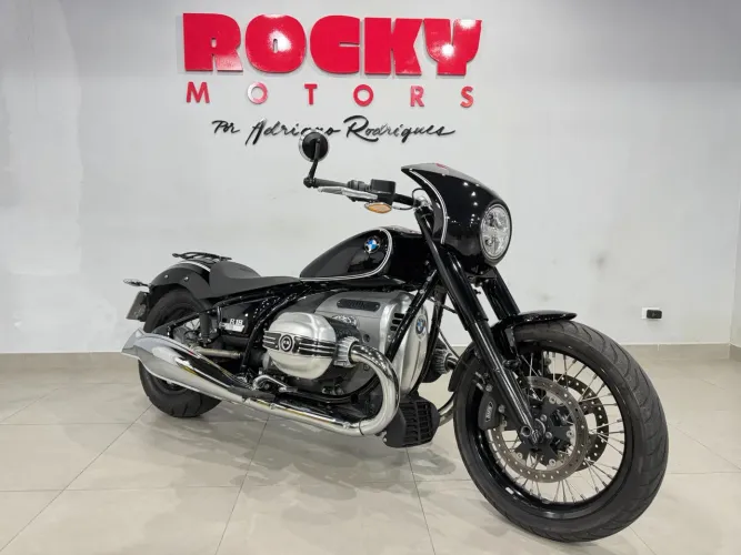 BMW R 18