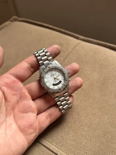 Relogio technos skydiver branco