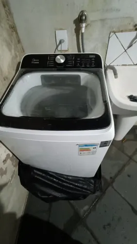 Maquina de lavar roupa 