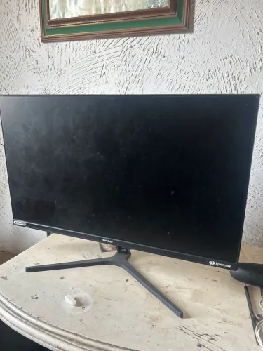 Monitor gamer 165HZ 24? COM DEFEITO