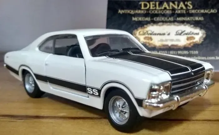 Miniatura de chevrolet Opala metal