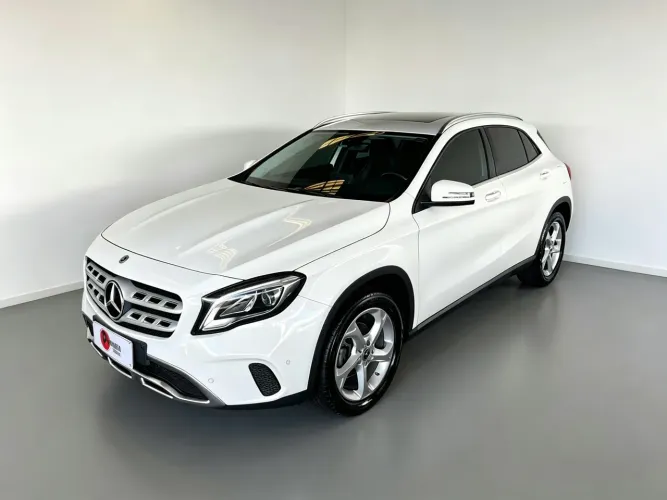 Mercedes-Benz GLA-200 GLA 200 Night 1.6. TB 16V Flex Aut. 2019