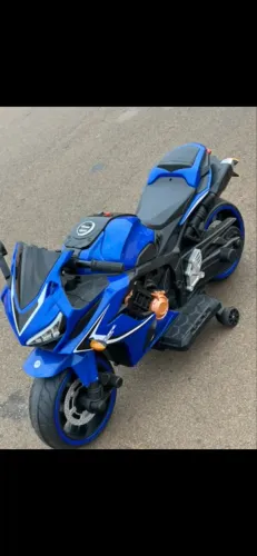 Moto elétrica infantil