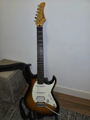 Guitarra Cort G250