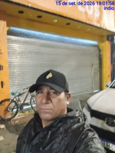 Precisa de vendedoras para trabalhar na loja