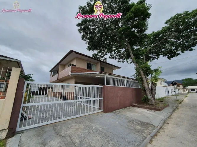 Direto com proprietário: Apartamento para locação, entrada Pedra Branca, atrás do Komprão/