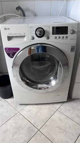 Máquina lava e seca LG 8,5kg/4kg em ótimo estado