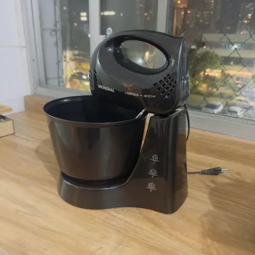 Batedeira Mondial Prática 400W com Tigela 220v - Excelente Estado