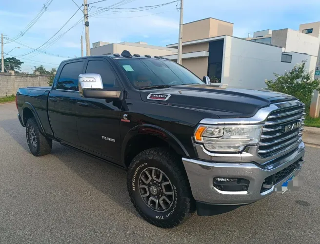 Ram 3500 Limited Longhorn 6.7 TB CD Diesel 2023