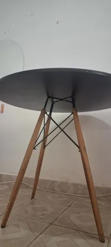Mesa Charles Eames Eiffel 90cm Redonda Madeira Mdf Tx