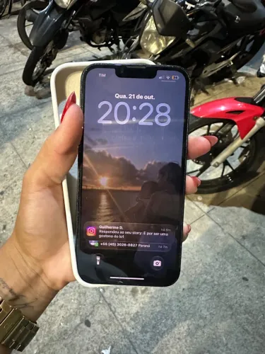 iPhone 13