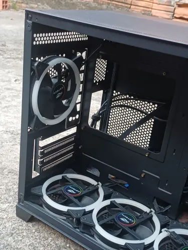 Gabinete Gamer Com 6 Fans