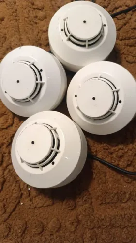 Camera espiã detector de fumaça 