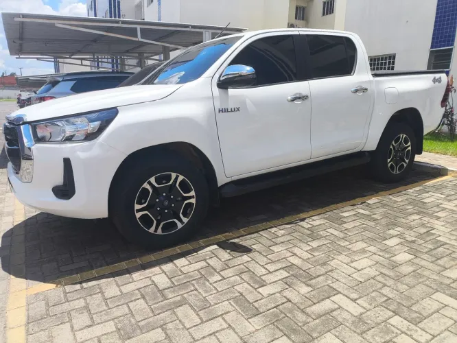 Toyota Hilux CD 4X4 2.8 Diesel Mec. 2023