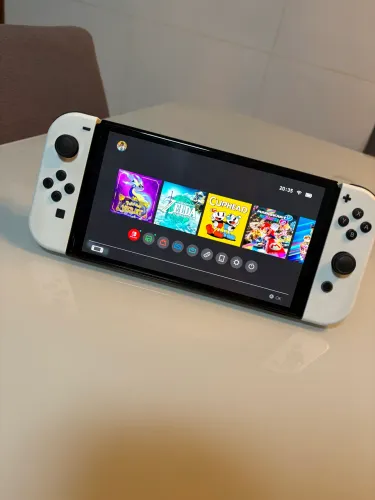 Nintendo Switch oled + jogos