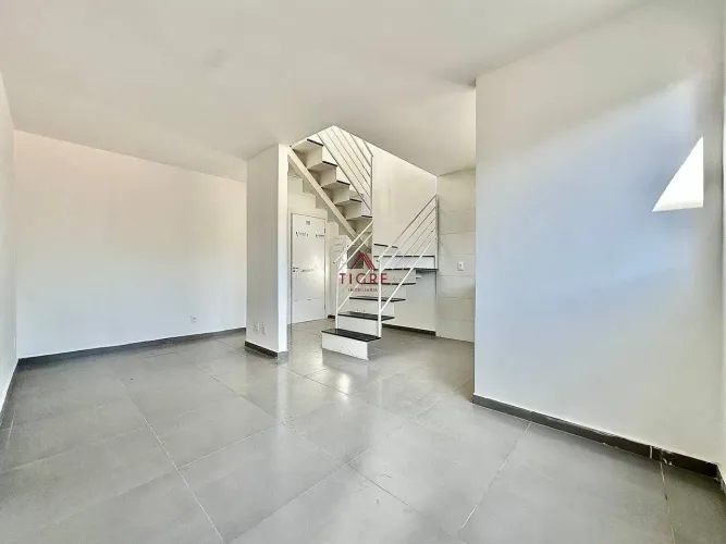 Cobertura com 2 Quartos à Venda, 109m²