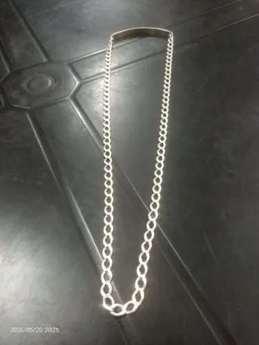 Corrente de prata
