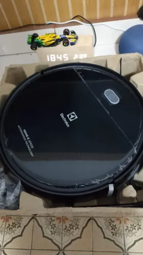 Robo Aspirador De Pó Electrolux bivolt ERB10