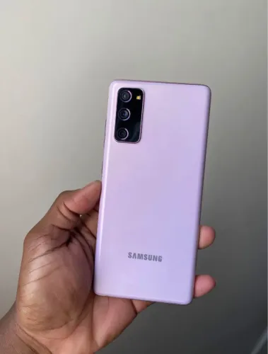 Samsung Galaxy s20 FE
